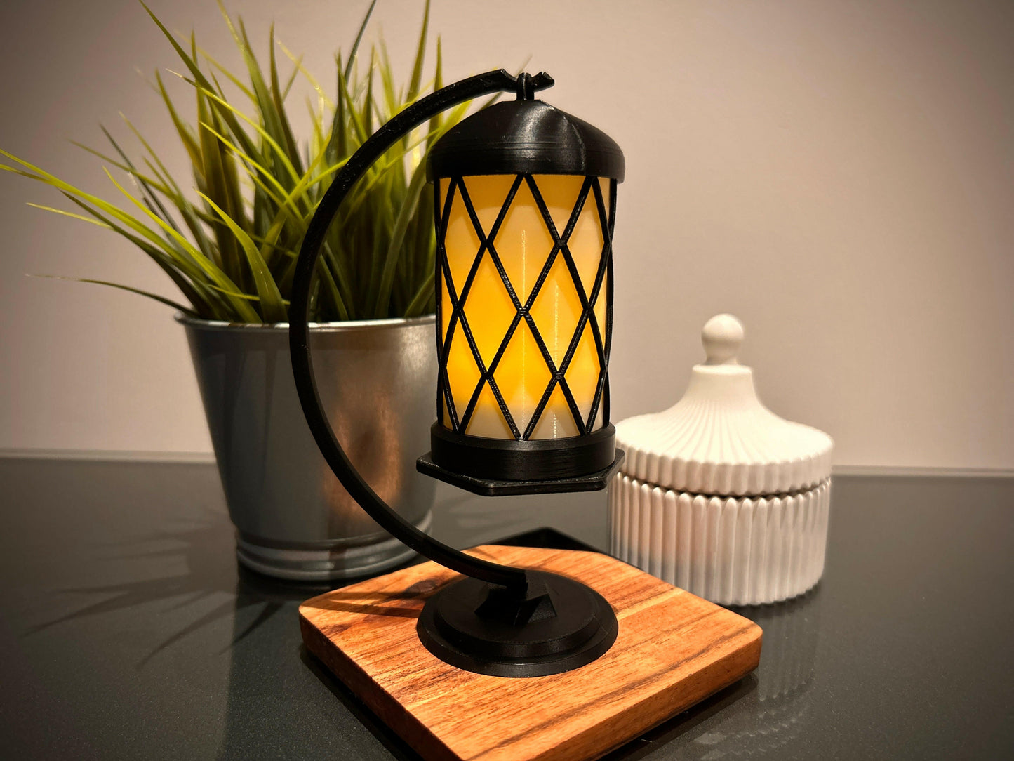 Mini LED-Teelicht-Laterne rund – nachhaltig & stilvoll