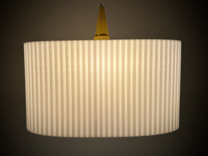 Schlicht gehaltener weißer Lampenschirm als Ersatz für Herrnhuter Lampen – skandinavisches Design